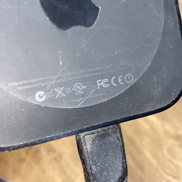 Apple TV device without remote - Picture 4 of 4